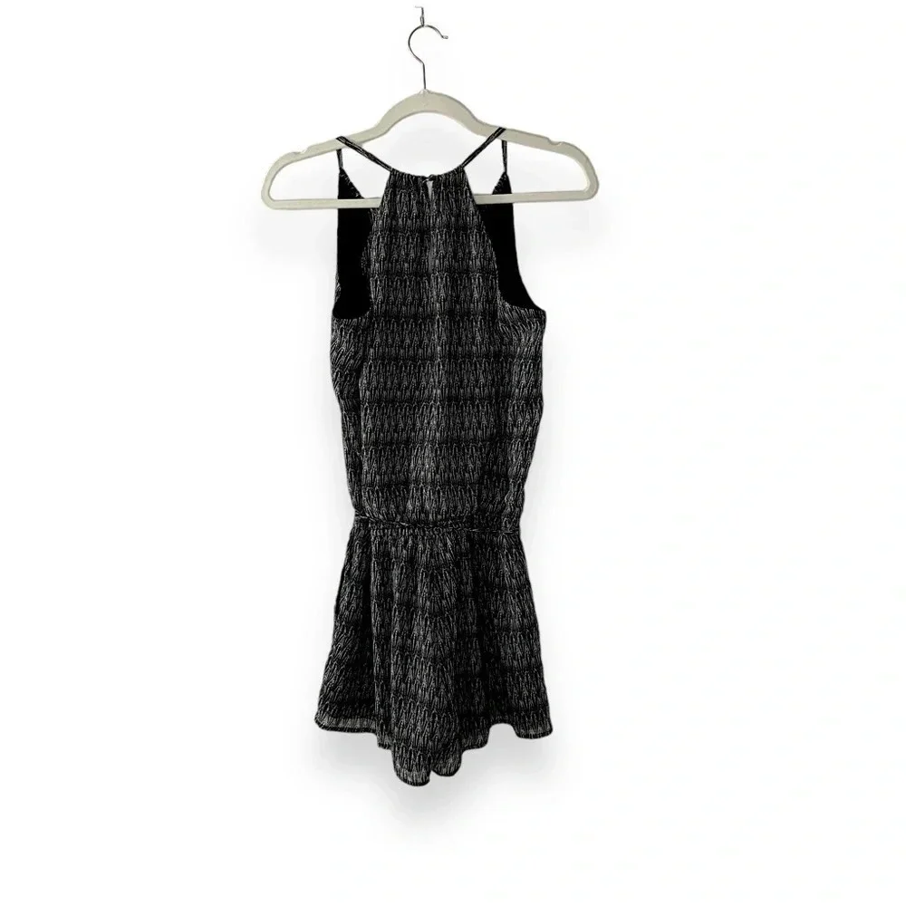 Joie Janisse 100% Silk Graphic Print Tassel Waist Resort Romper XS Lined